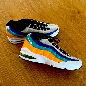 Nike Air Max 95 Shoes